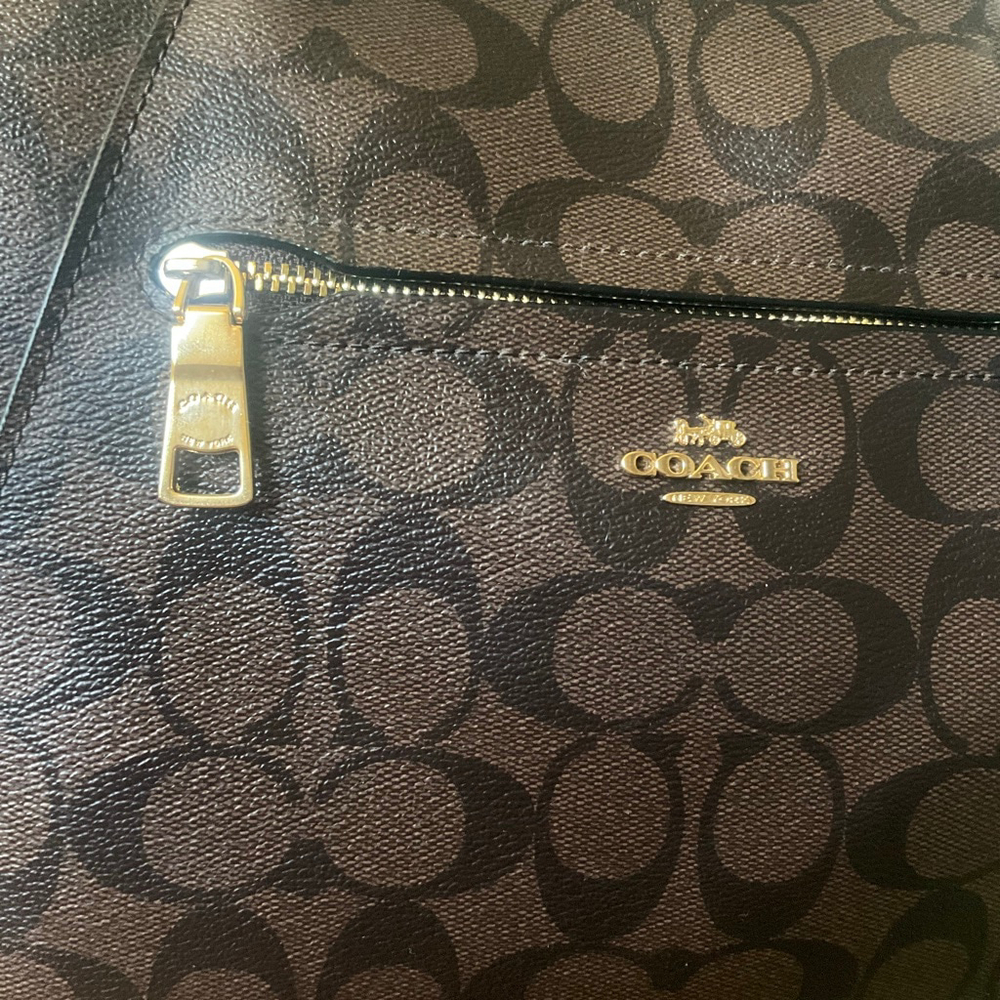COACH Signature PRAIRIE SATCHEL in Signature Canvas Dark Brown/Black/Multi, EUC - Picture 3 of 14